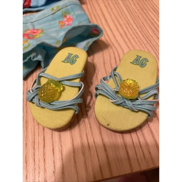 American Girl Outfits 5 Pieces Jacket Shorts Sandals Top Jeans - Picture 3 of 8